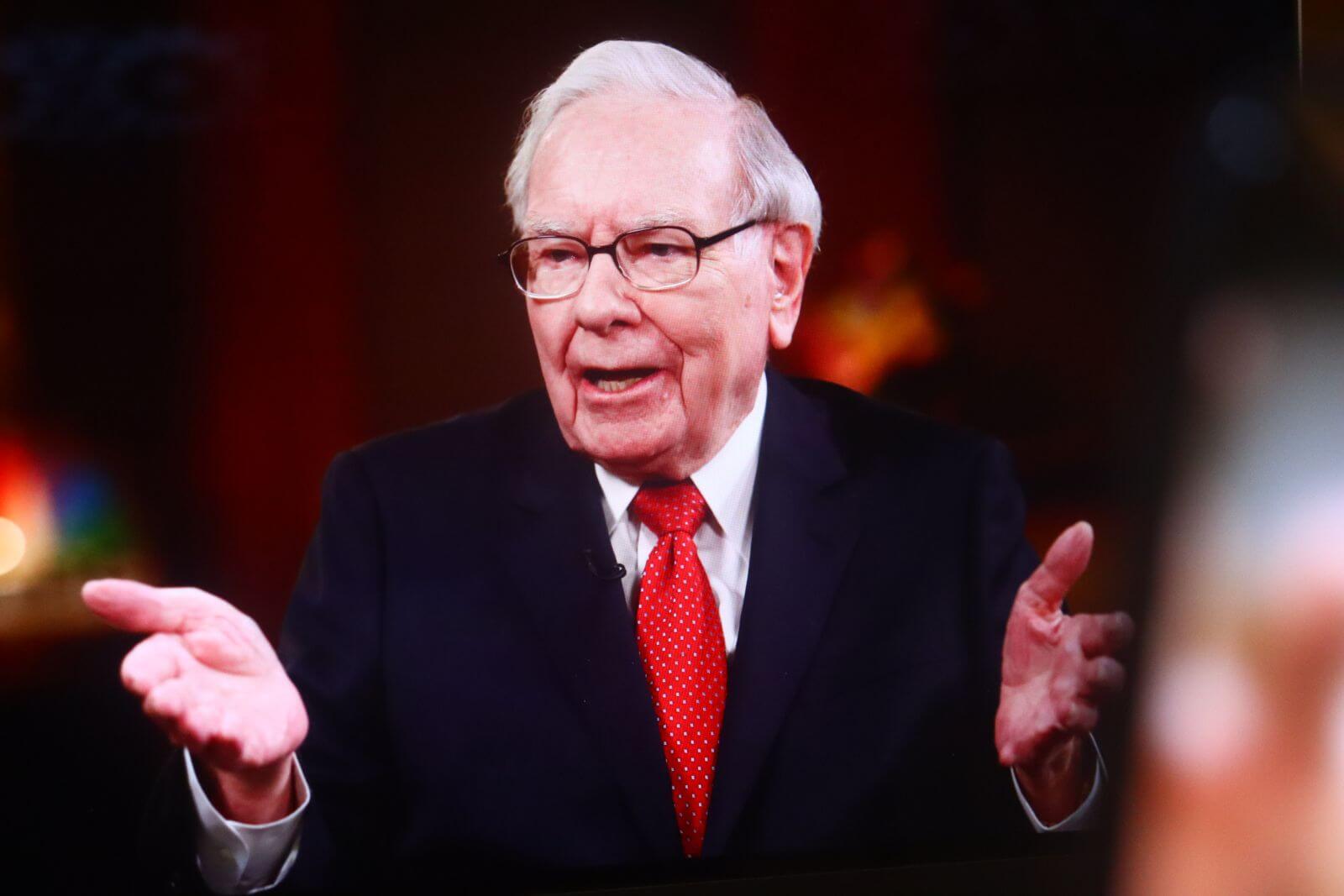 It s Too Bad Warren Buffett Says Berkshire Hathaway Is Struggling it-s-too-bad-warren-buffett-says-berkshire-hathaway-is-struggling
